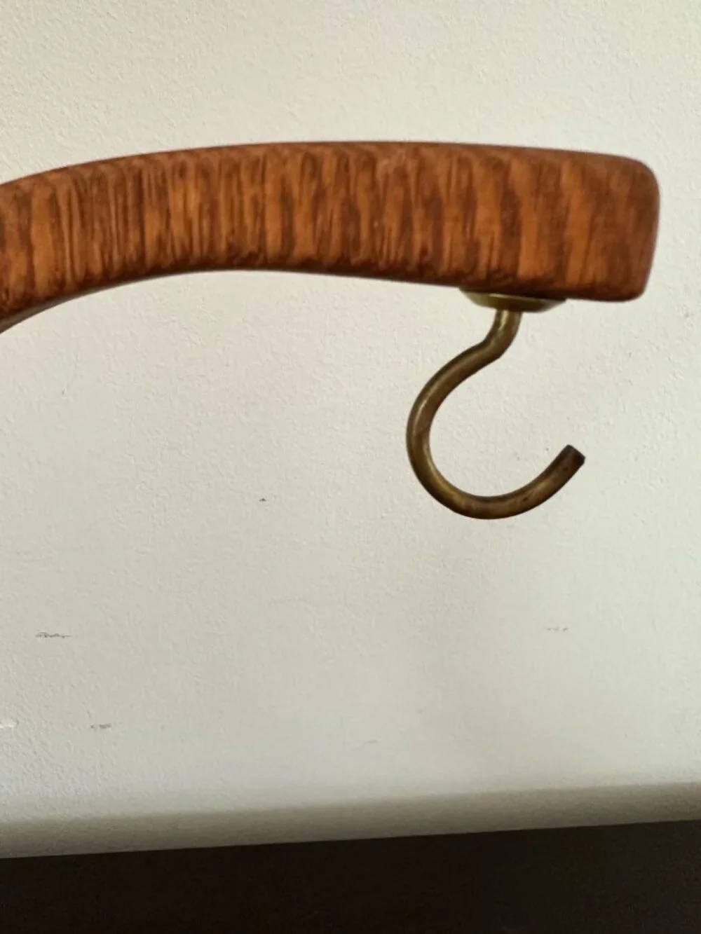 MCM Minimalist Bamboo Wood Banana Hanger Holder Countertop Hook Stand